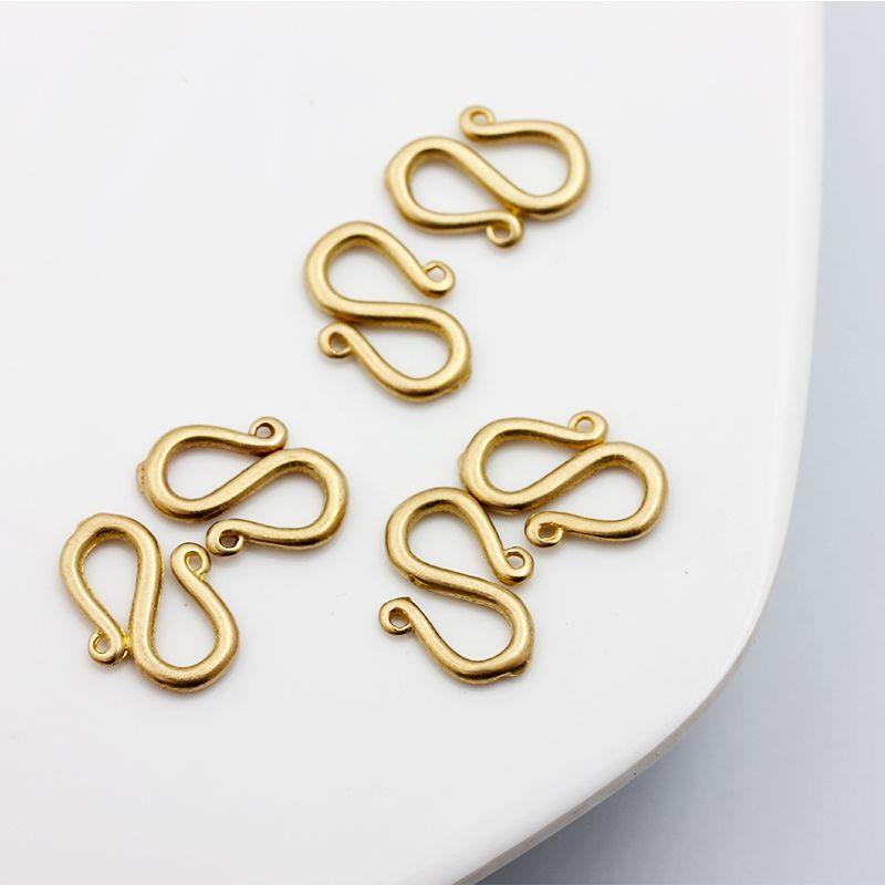 

Brass Pure Copper S Buckle Colorfast Bracelet Wrist Chain Hand String Connection Head Buckle Closing Buckle Material Necklace Buckle DIY Accessories One side broke the brass S buckle a pack of 100