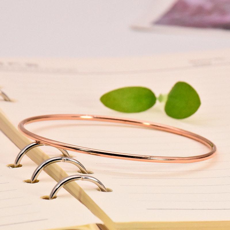 2mm Smooth Titanium Steel 18K Gold-Plated Bracelet for Women - Simple Round Design, Stainless Steel Jewelry