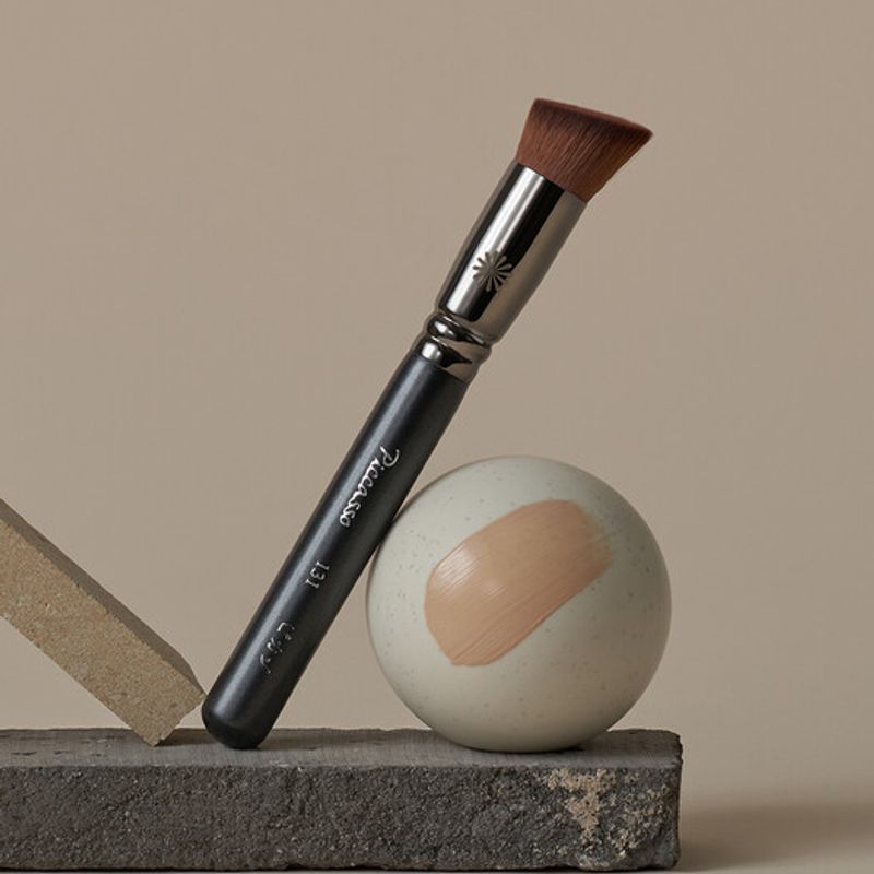Piccasso [Picasso] Extreme Pore Brush 131 Foundation 131 foundation & blusher
