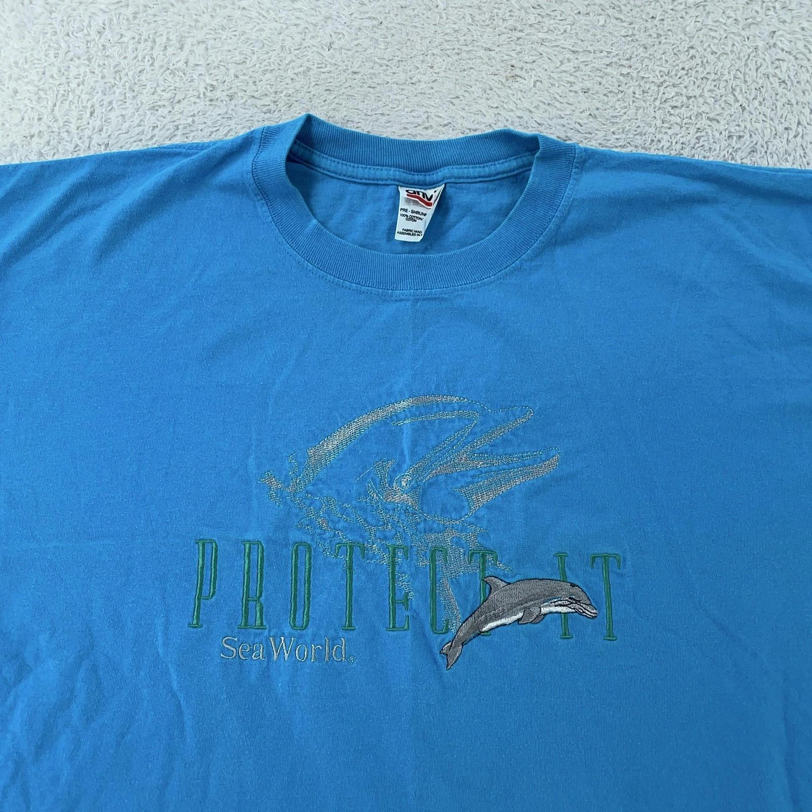 

Vintage SeaWorld Protect It Dolphin Shirt L/XL Blue Graphic Tee T-Shirt Marine 4XL