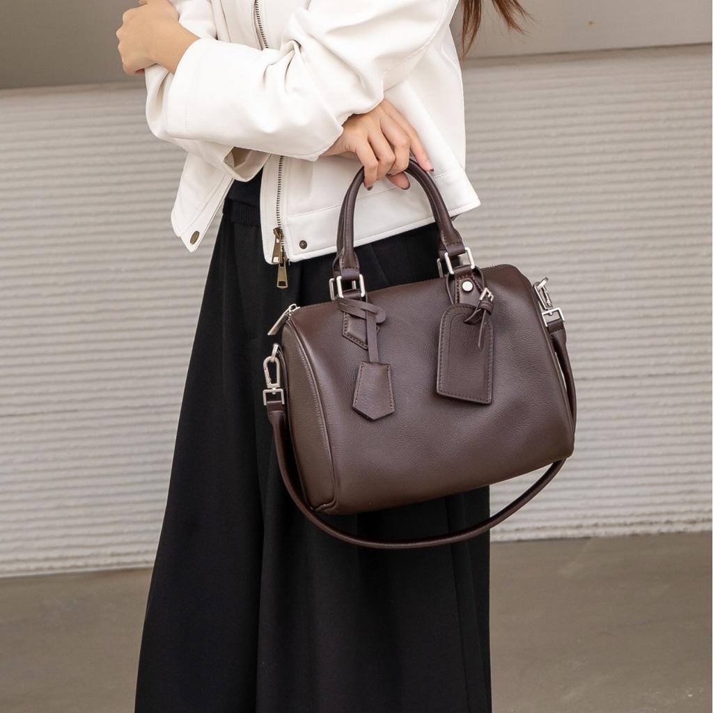 Retro First-Layer Cowhide Large-Capacity Boston Handbag Premium Shoulder Crossbody Pillow Bag Women'S Bag