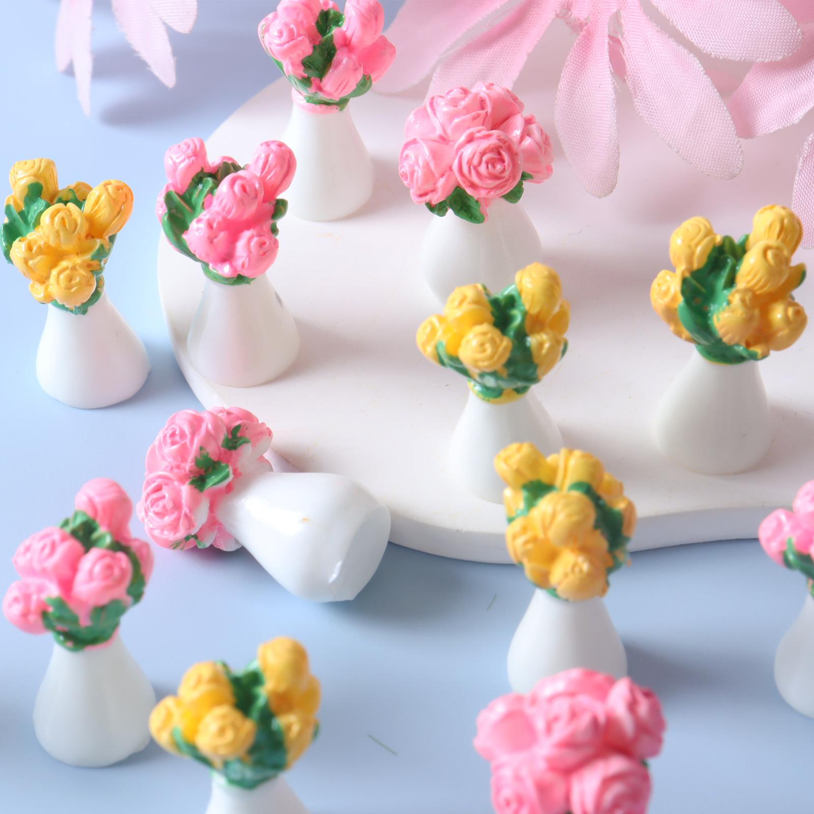 

Kawaii 3D Simulated Bouquet Flower Potted Plant Resin Plant Landscape Ornaments for Home Decorations Room Decor DIY Accessories