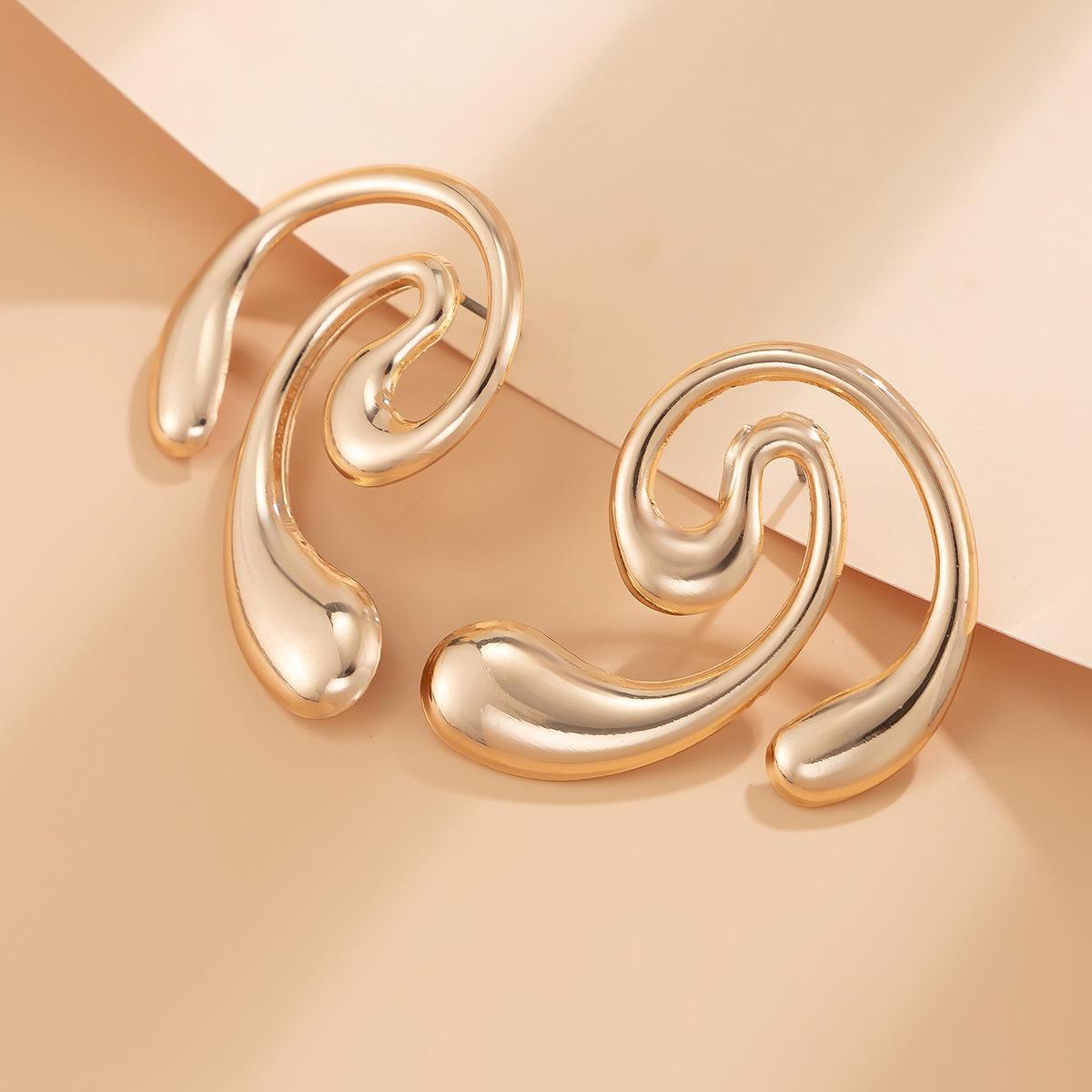 

Высококачественные геометрические круглые и каплевидные серьги: Европейско-американский стиль с нестандартным металлическим дизайном Standard