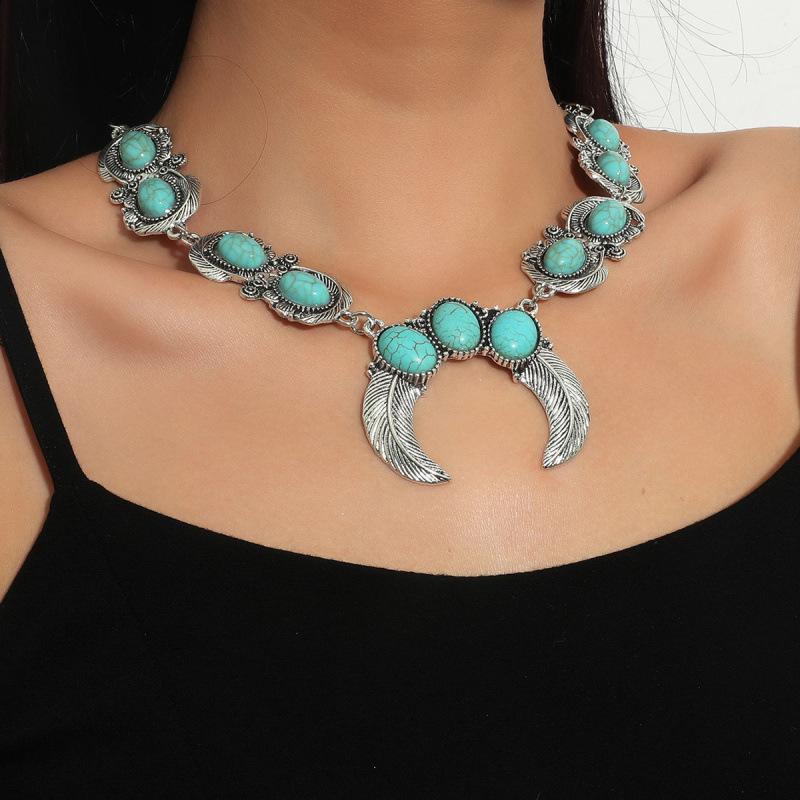 Retro Ethnic Style Alloy Collarbone Chain Hollow Flower Creative Necklace Bohemian Hanfu Ancient Clothing Neck Chain Necklace