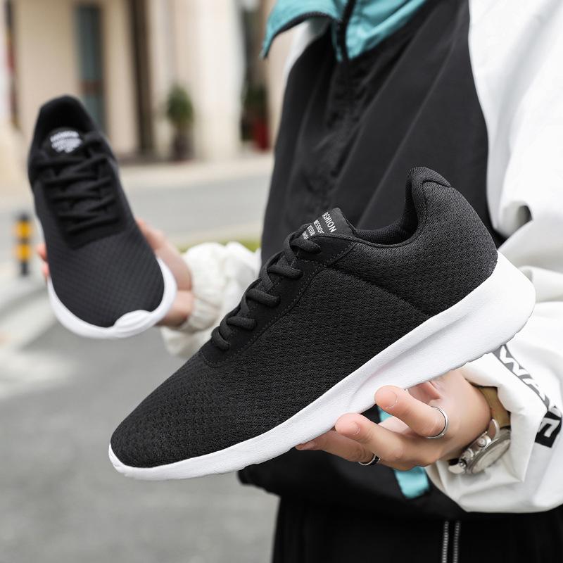 Men Running Shoes Breathable Mesh Summer Sport Casual Lightweight Unisex Women Fashion Sneakers
