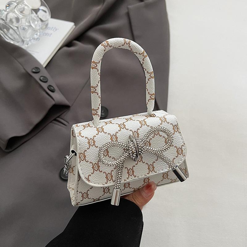 Exquisite mini trendy portable small square bag women's summer new fashion chain shoulder messenger bag