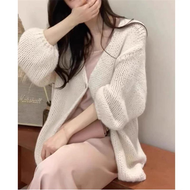 Long-sleeved knitted cardigan women's autumn lace-up solid color with lazy gentle wind loose early spring knitted jacket