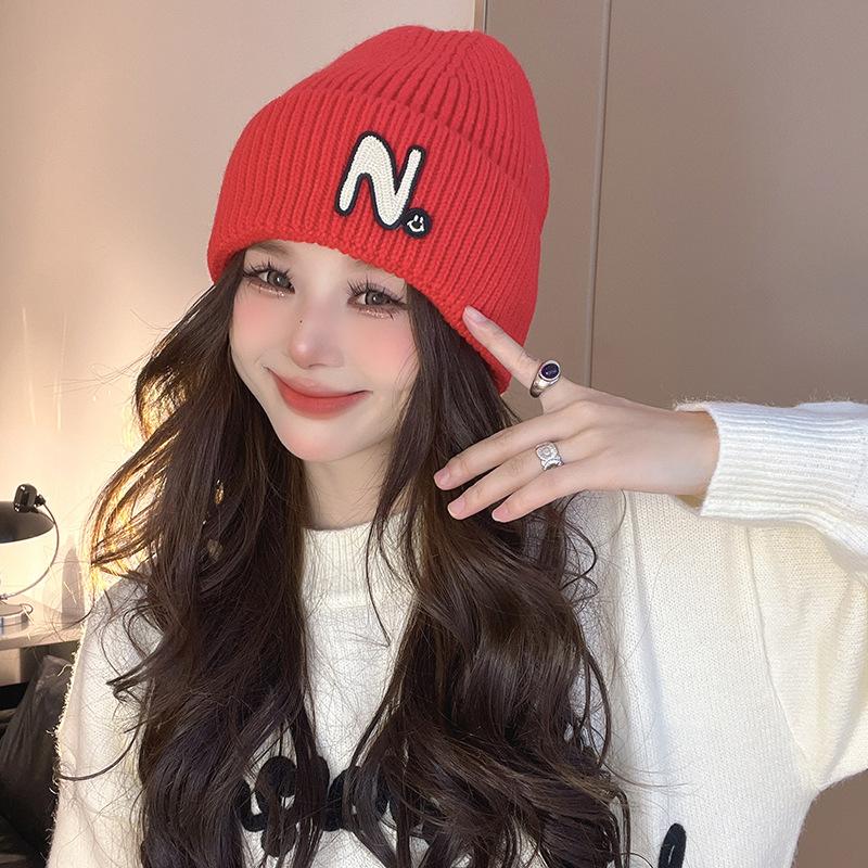 Women's Autumn and Winter New Dopamine Wool Hat Korean Versatile Knitted Hat Student Outdoor Warm Face Showing Small Cold Hat