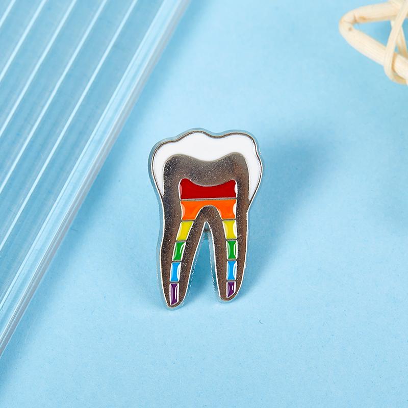 Dental Gift Badge Metal Tooth Type Shape Molar Brooch Badge Pin Adornment