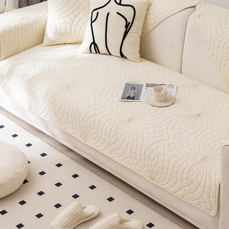 

Производитель Стиранный стеганый коврик Хлопок Четыре сезона Нескользящий Универсальный Ткань из чистого хлопка Прямые продажи Подушка для дивана Трансграничный 70*70cm