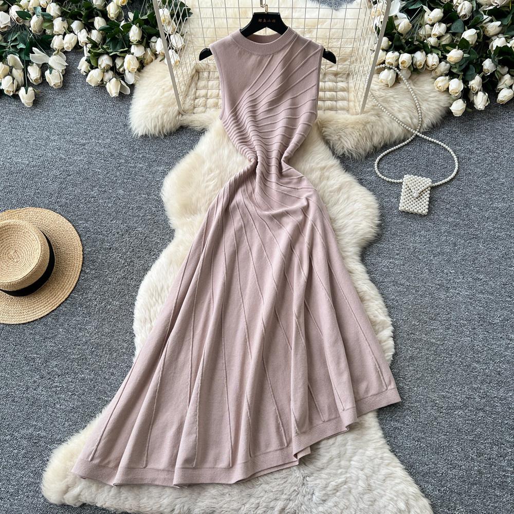 French light luxury sleeveless knitted irregular dress women's summer retro A-shaped skirt, thin temperament commuter dress