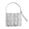 Eegeegee Big Puffer Bag [Silver]