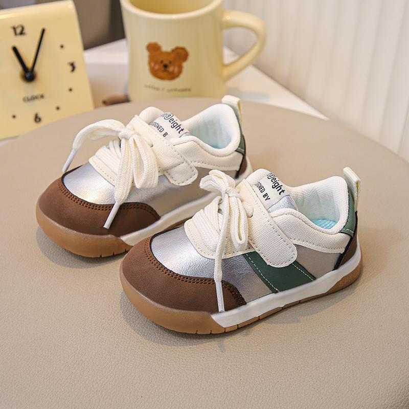 

Детская повседневная обувь Мягкая подошва Нескользящая Детская обувь для ходьбы Застежка-липучка 2025 Новая мода Мальчики Девочки Плоская обувь Универсальный размер 17-27 17 хаки