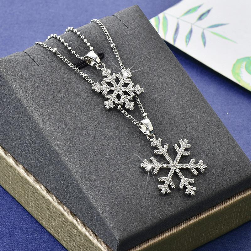 Fashionable Double Womens Layered Snowflake Necklace With Design Floral