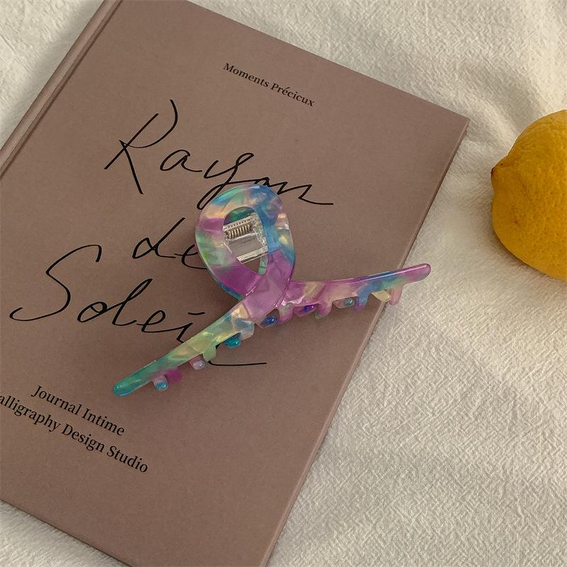 Korean Imitation Acetate High-End Shark Hair Clip - Elegant Hair Accessory for Stylish Looks