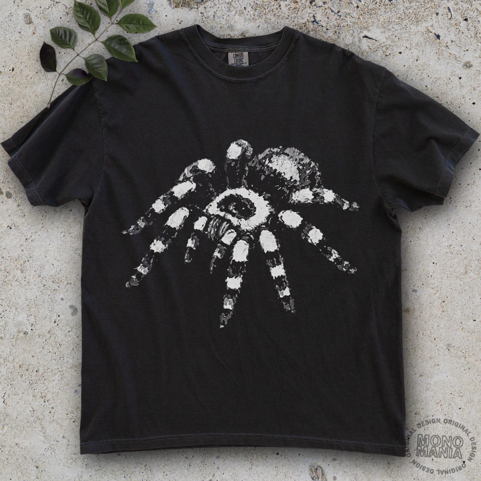 Tarantula shirt, Spider tshirt, Bugs Vintage Insect Graphic Tee, Gothic Entomology Spider Moth Beetle Top XL