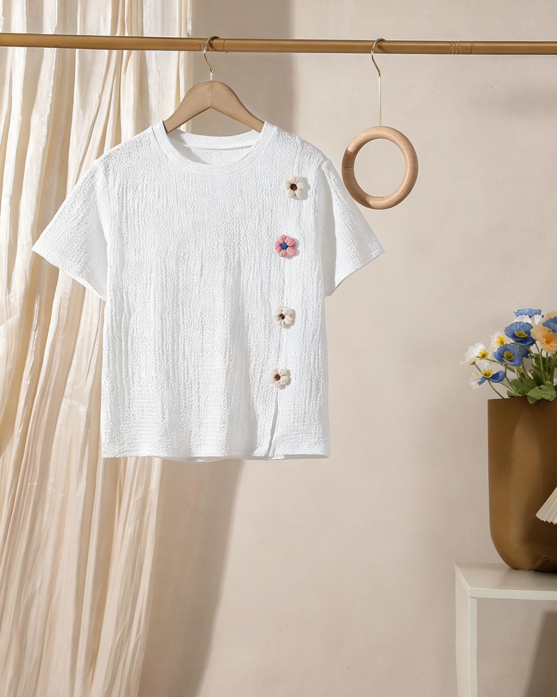 

Girls Casual Outdoor T-Shirt — Sweet & Ladylike Style, 3D Floral Appliqué, Split Short Sleeves (Single Item) 12Y білий