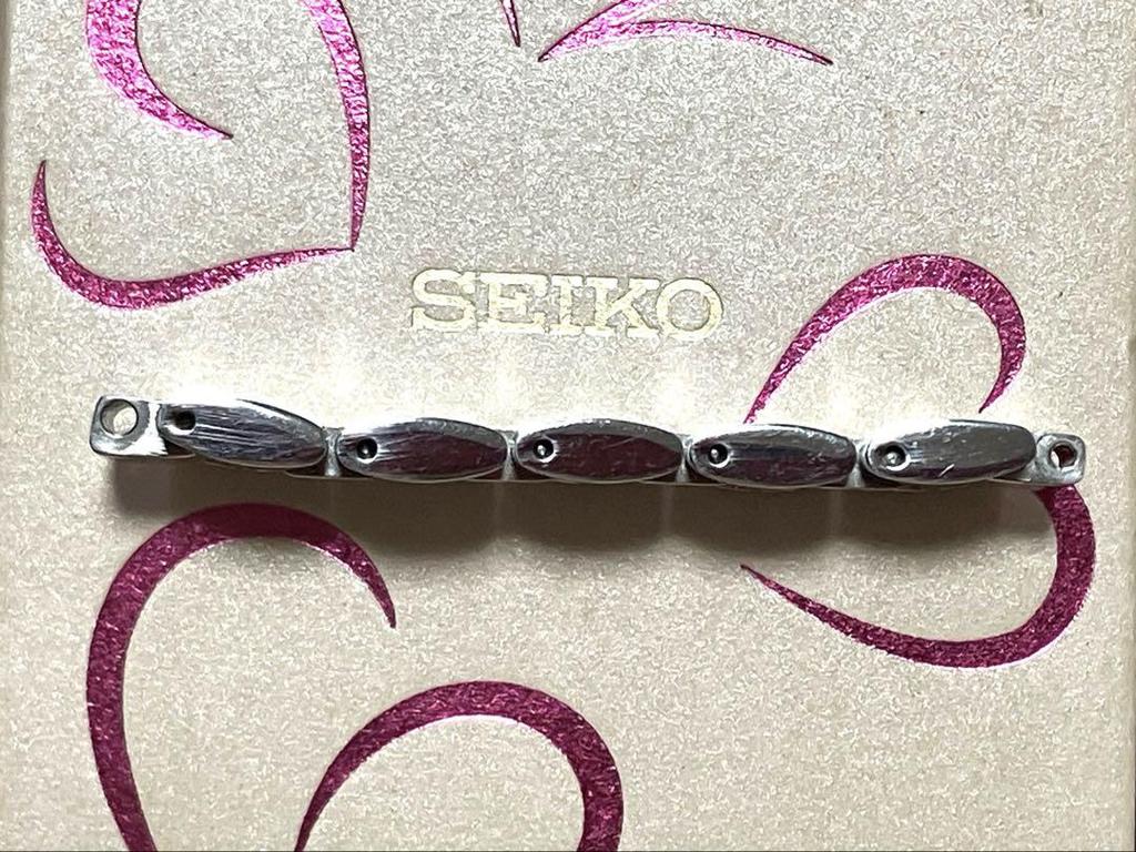 [USED] Genuine SEIKO LUKIA Belt Parts, 5 Links, Available for Sale Individually