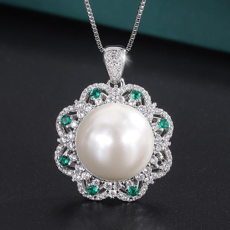 New European and American retro inlaid Austrian fritillary pearl inlaid with diamonds flower women s pendant necklace 16mm