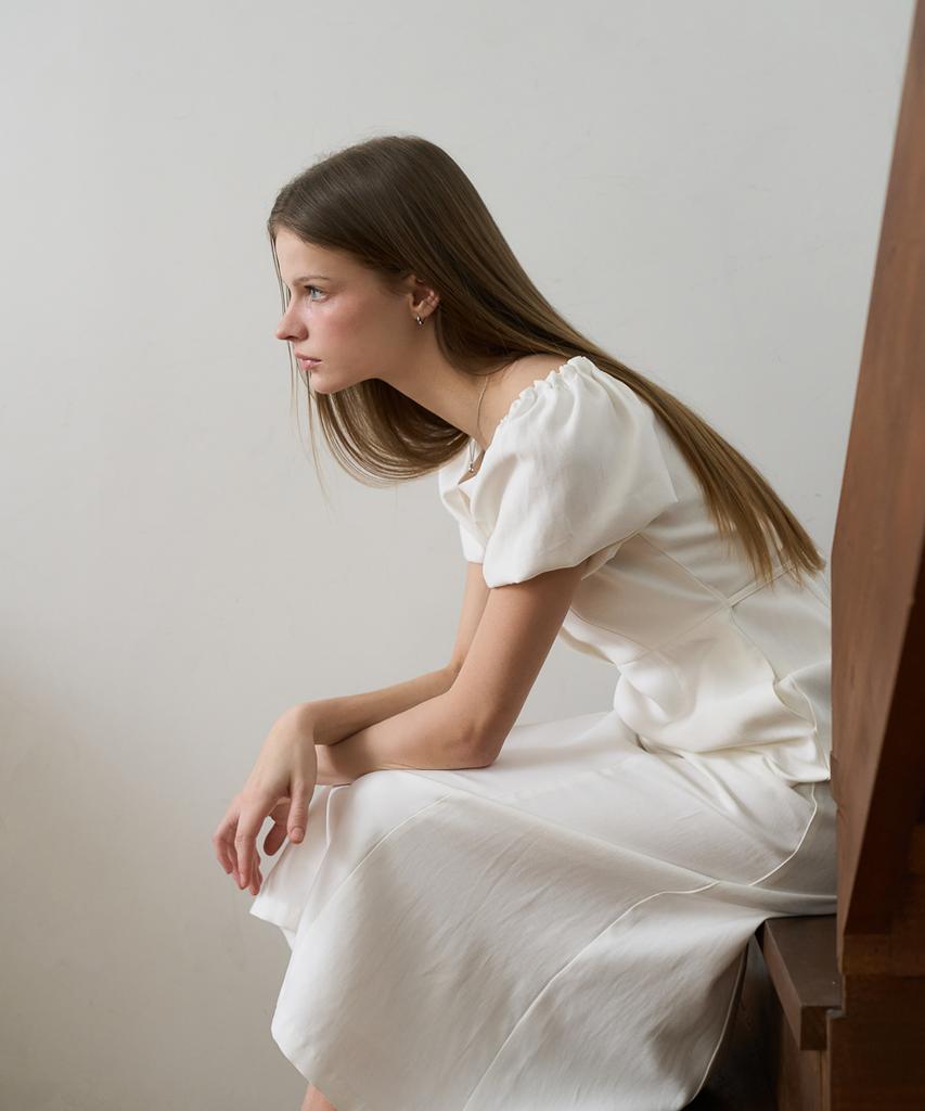 Dehebe Square Neck Puff Dress [Ivory]