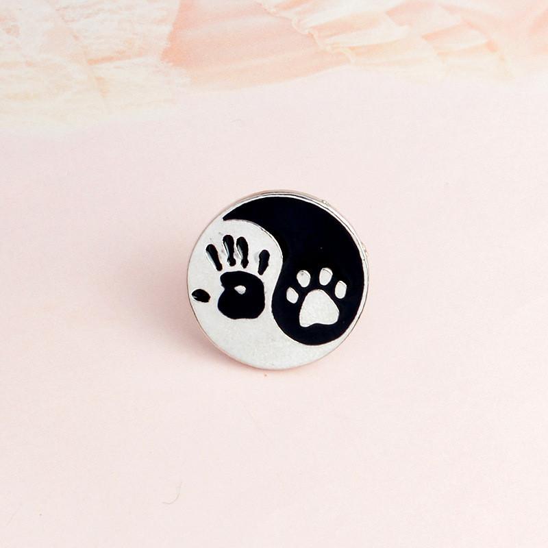 Creative Personalized Black And White Brooch With Dog Paw Print For Fashion Lovers