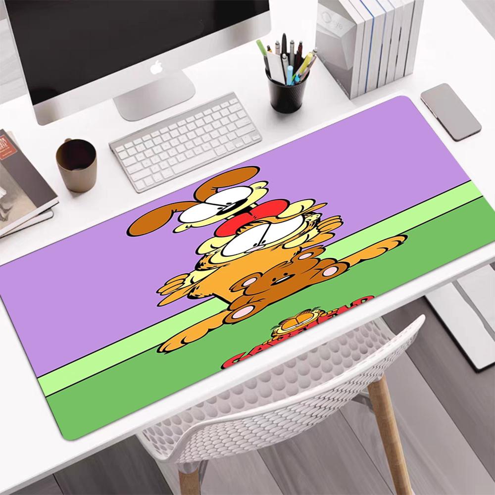 Garfield Theme Mouse Pad, Non Slip Rubber Base, Multifunctional Office & Home Decor, Perfect for Workspace Personalization.
