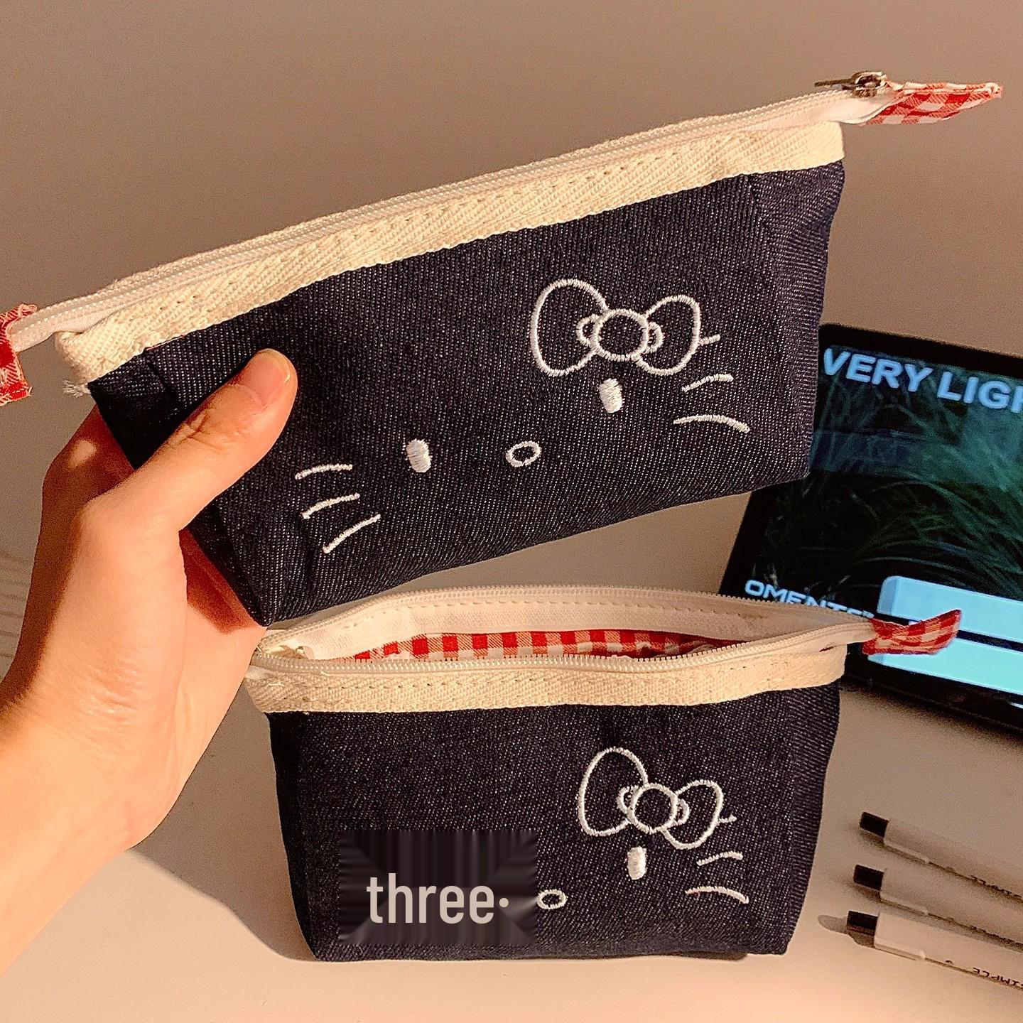 

Cute Denim Kitty Pencil Case - Large Capacity for Middle School Girls