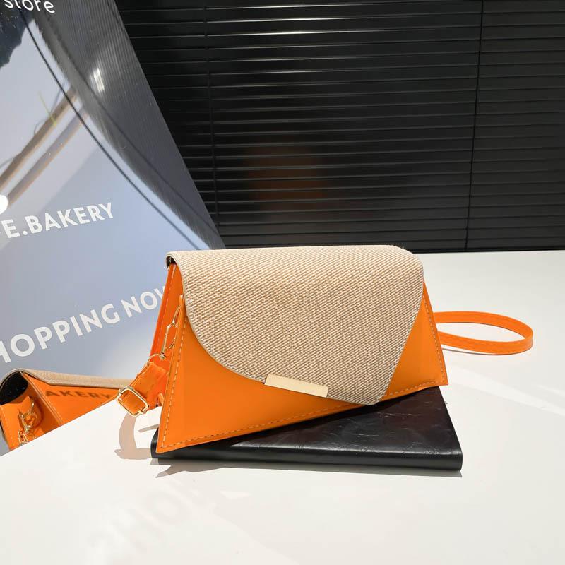 Internet Celebrity Fashion Simple Personality Small Bag Women 2025 Autumn and Winter New Versatile Ins Shoulder Messenger Bag Small Square Bag