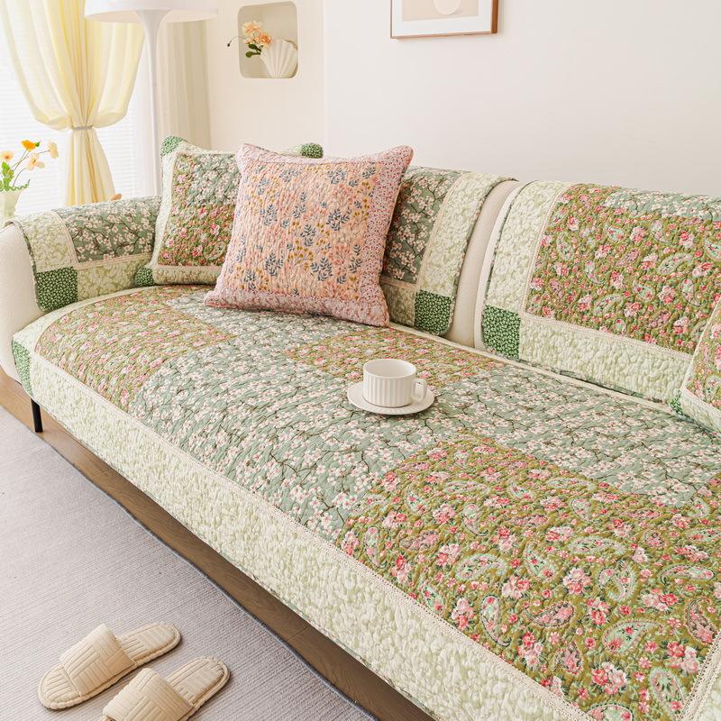 Pastoral Style Cotton Sofa Cover Small Flowers Sofa Towel Mat Anti-slip Four Seasons Universal Couch Slipcovers for Living Room A 70x70cm 1pc