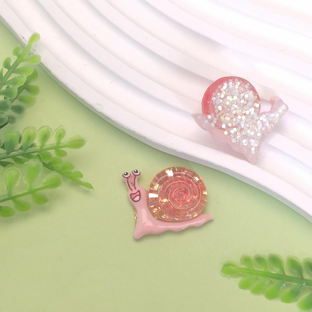 Kawaii Glitter Insect Bee Snail Butterfly Flatback Resin Cabochon Embellishments For Phone Case Scrapbooking Decor DIY
