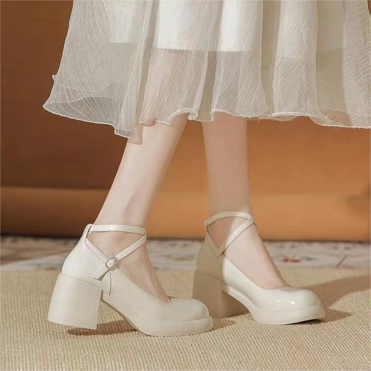 Mit Rock Mary Jane Französische High Heels Neue Herbst Retro Riemen Dicker Absatz JK Schuhe