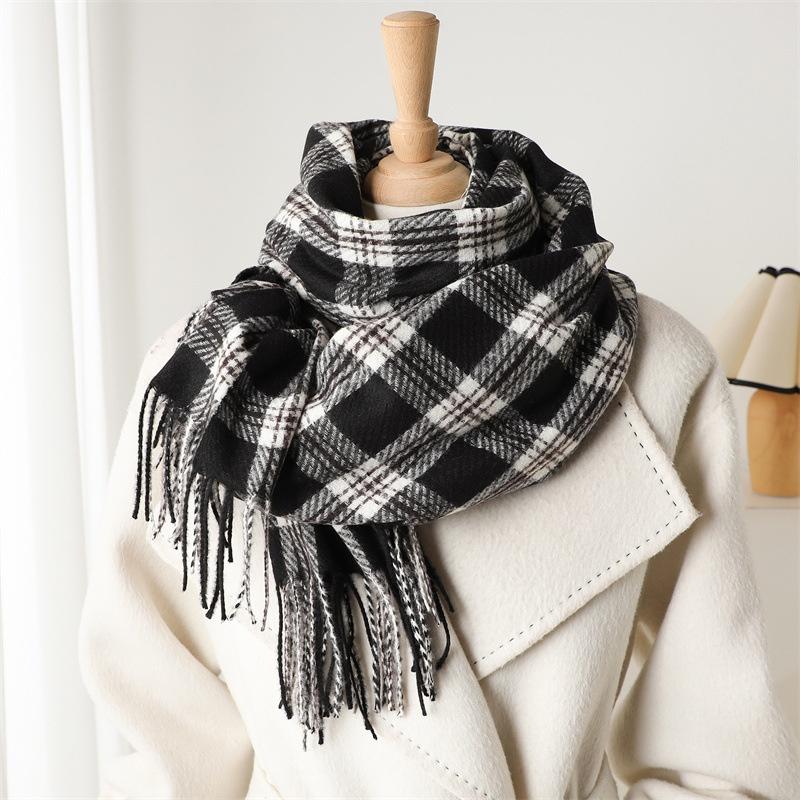 

Designer Plaid Cashmere Scarf For Winter Women Warm Neckerchief Pashmina Foulard Blanket Casual Tassel Scarves Muffler