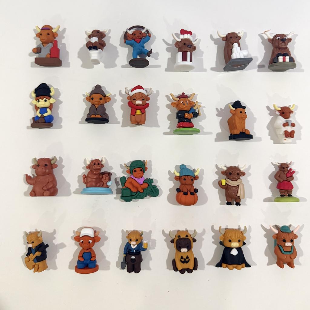 Cow Advent Calendar  24 Days Christmas Countdown Calendar With 3D Soft Gel Cow Figurines, Cow Ornaments, For Christmas Tree Home Decoration