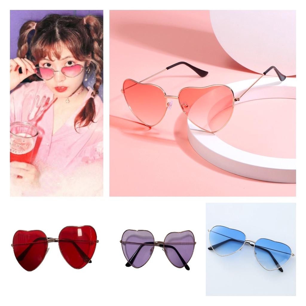 Trendy Heart-shaped Metal Eyewear With Ocean Lenses For Women Perfect For Parties And Performances