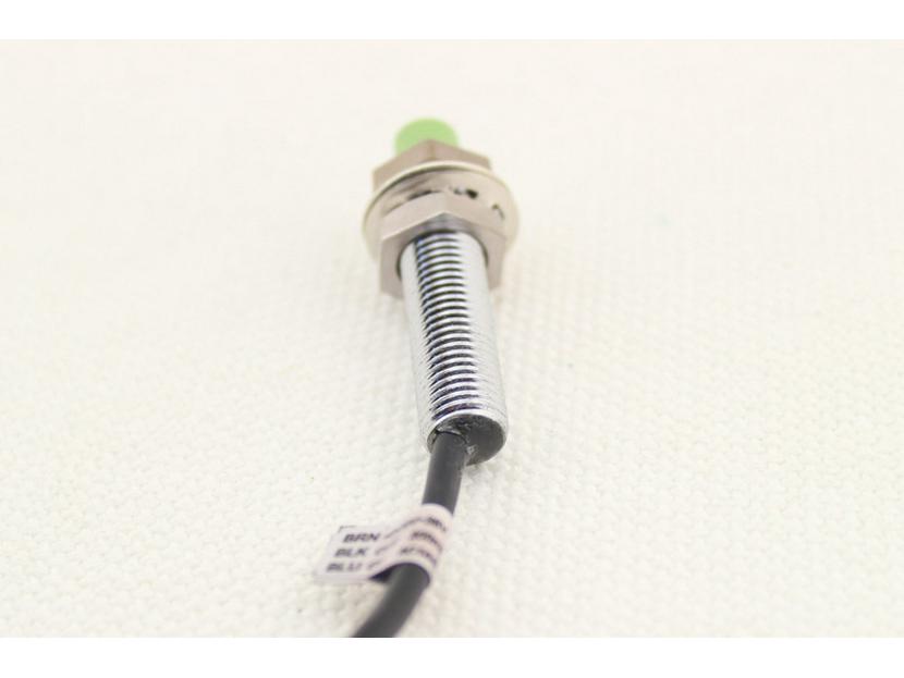 Inductive Proximity Switch PR08-1.5DNN2PP2DODC AC/DC 3-Wire Metal Limit Sensor