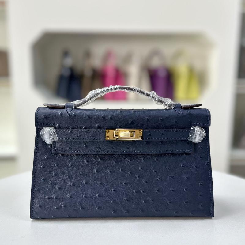 Geantă model struț prima și a doua generație