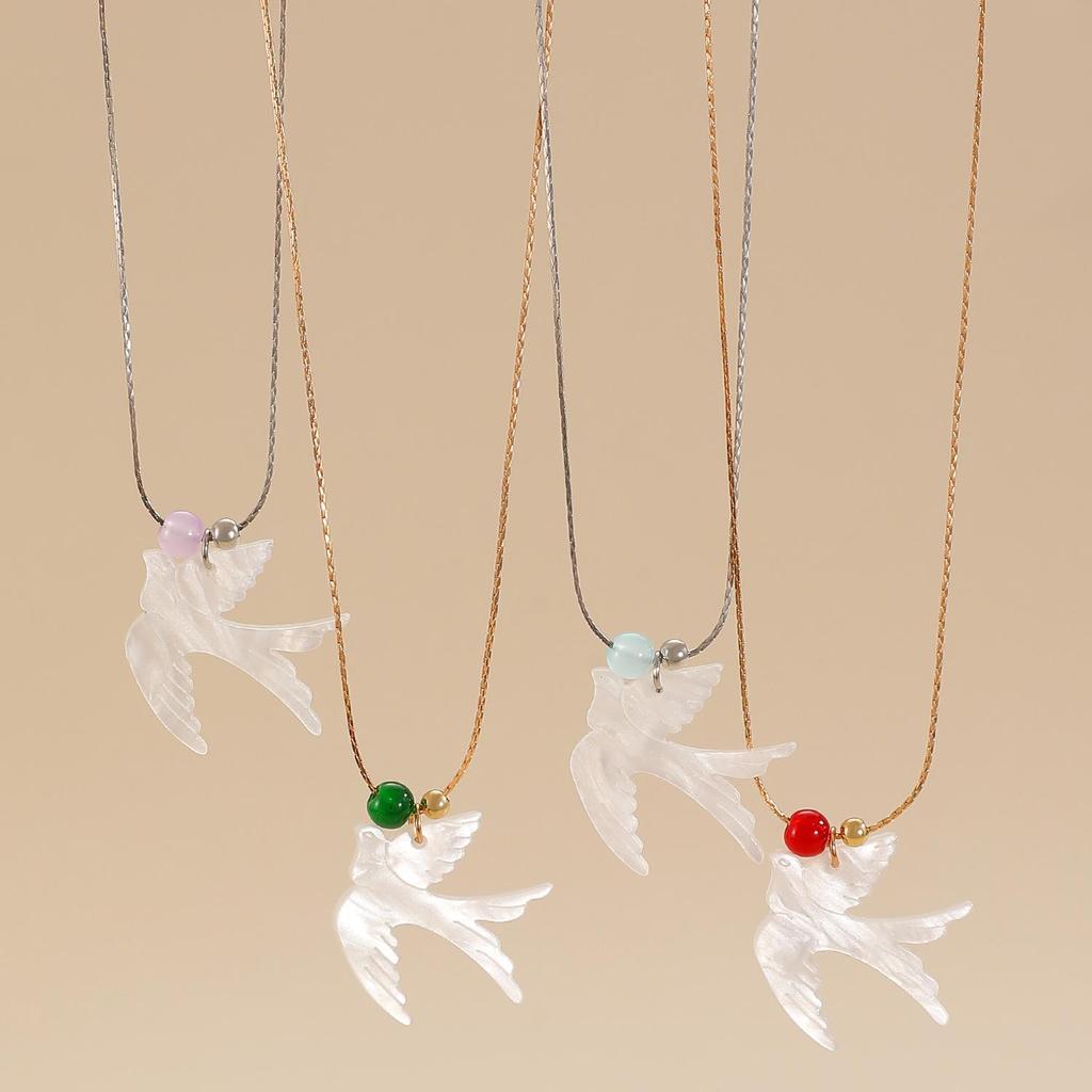 Retro Personalized Design Luxury Bird Swallow Pendant Necklace Thin Rope Collarbone Chain