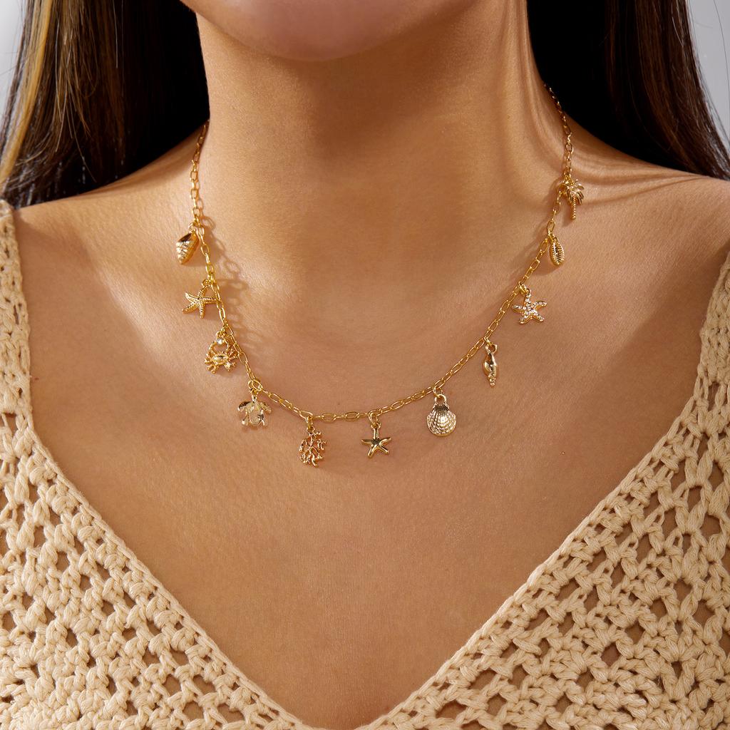 Boho Zircon Starfish Shell Conch Pendant Necklace for Women Seahorse Crab Pearl Metal Chain Choker Summer Beach Party Jewelry
