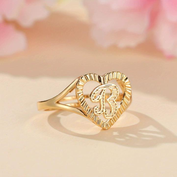 1pc Vintage Hollow 26 Letter Adjustable Ring Fashionable Casual Couple Accessory