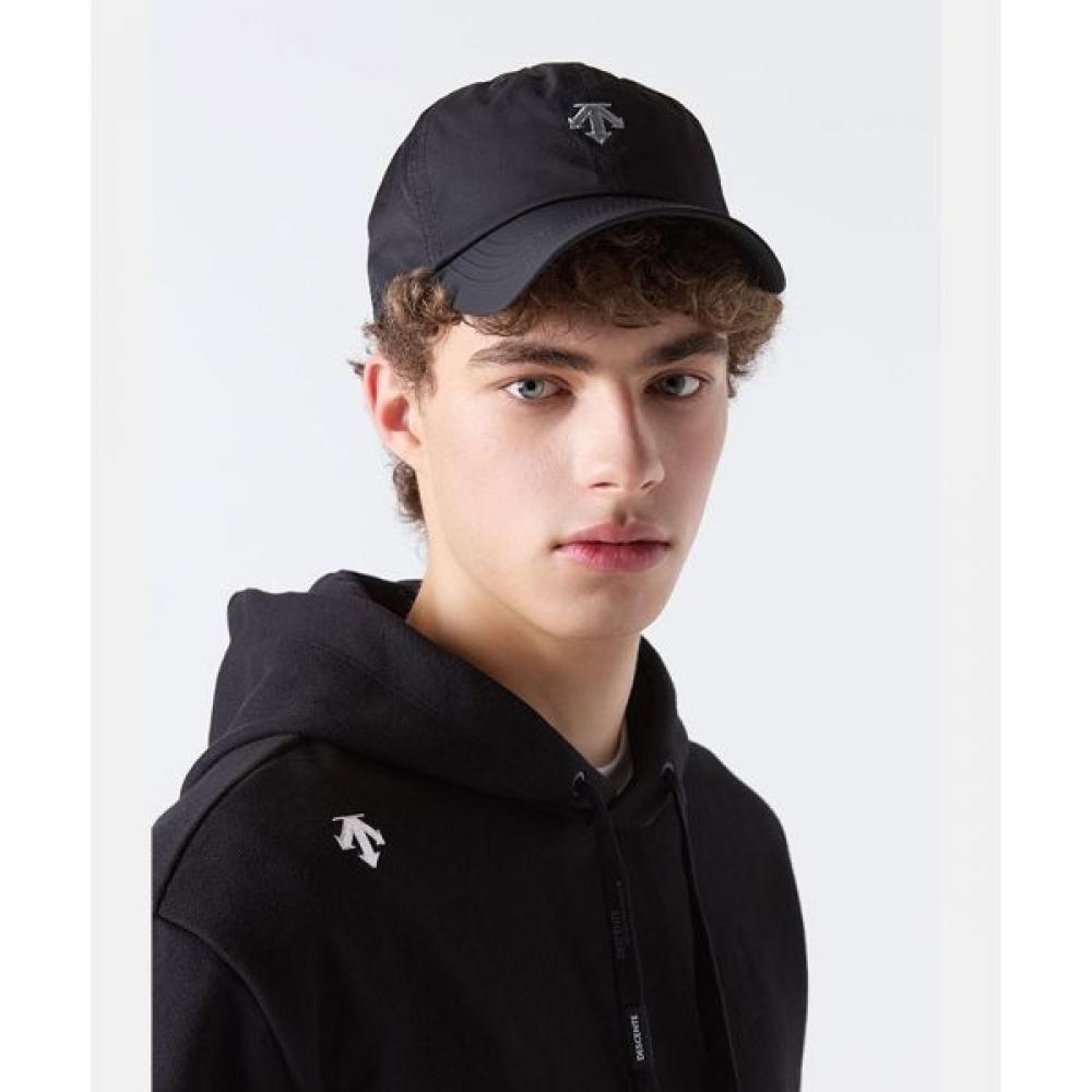 

Бейсболка Descente Spirit Nylon Black BLK0BLACK/F