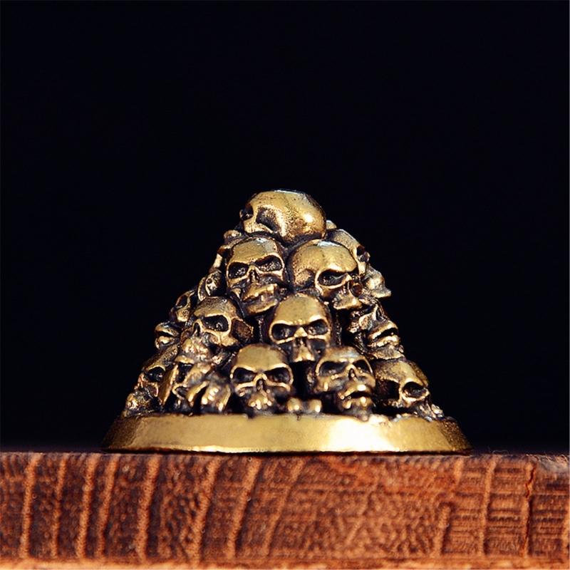 Solid Copper Gothic Skull Figurine Detailed Craftsmanship Halloween Party Centerpiece Decoration Desk Accessory