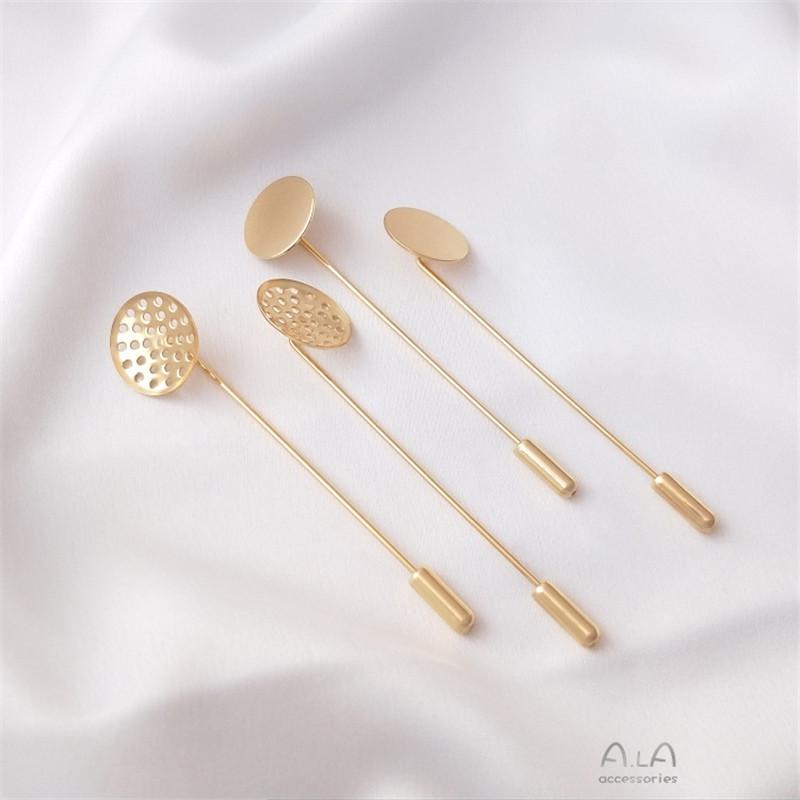 Brosche aus 14 Karat goldgefülltem Netzscheiben-Design mit Farberhalt und kupferplattierter goldener Nadel