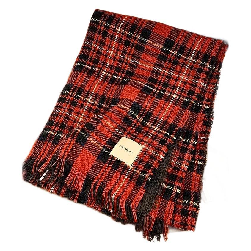 Atmosphere red plaid scarf women's winter Korean version retro versatile student couple warm scarf Christmas gift