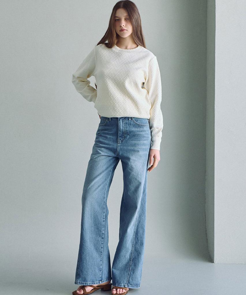 LUSIDA Peony Soft Knit