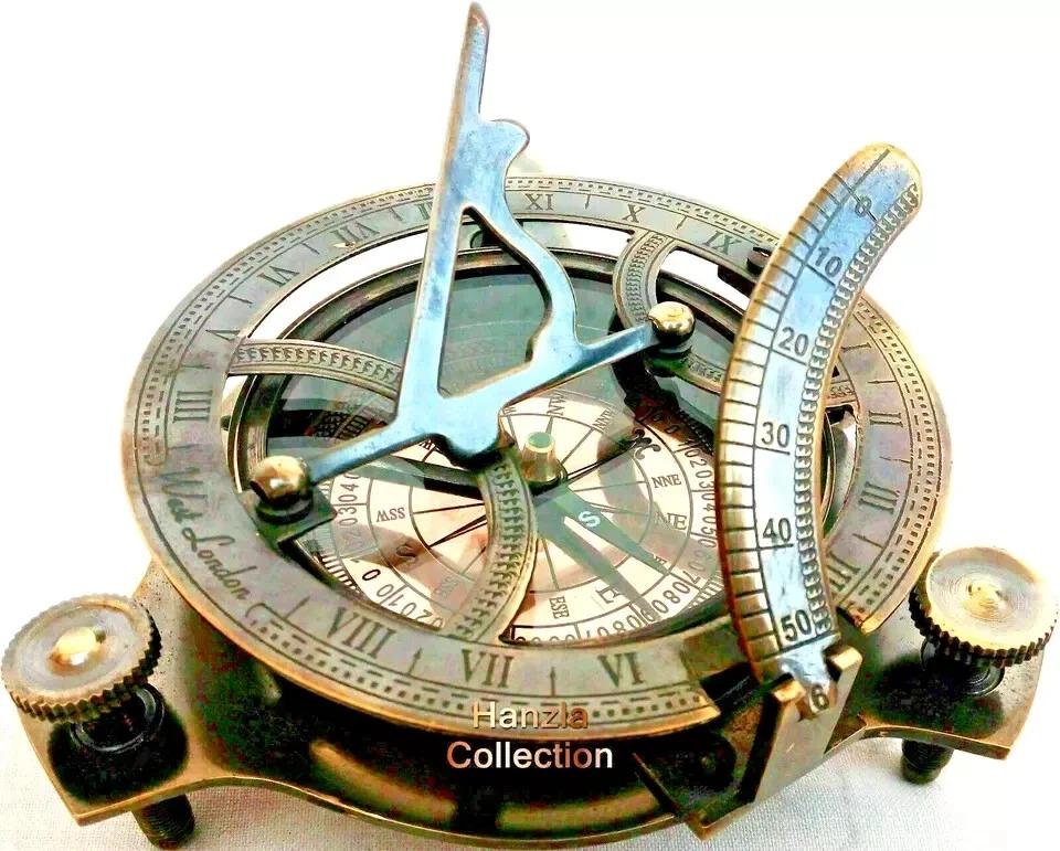 

Nautical brass 4 inch sundial compass Marine collectible item золотий