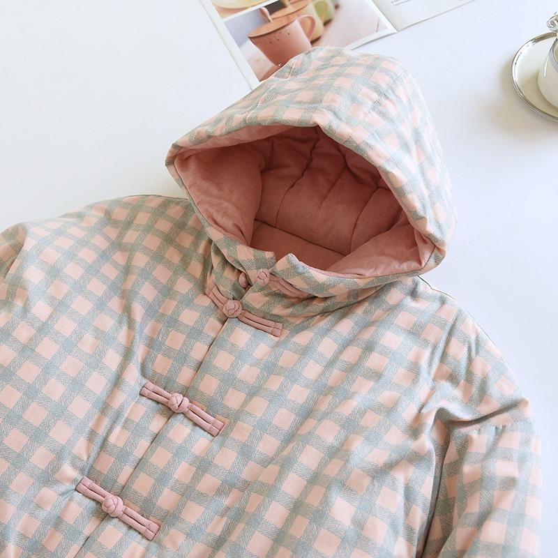 Fashion winter plaid hooded cotton-padded jacket to keep warm Chinese handmade cotton-padded jacket