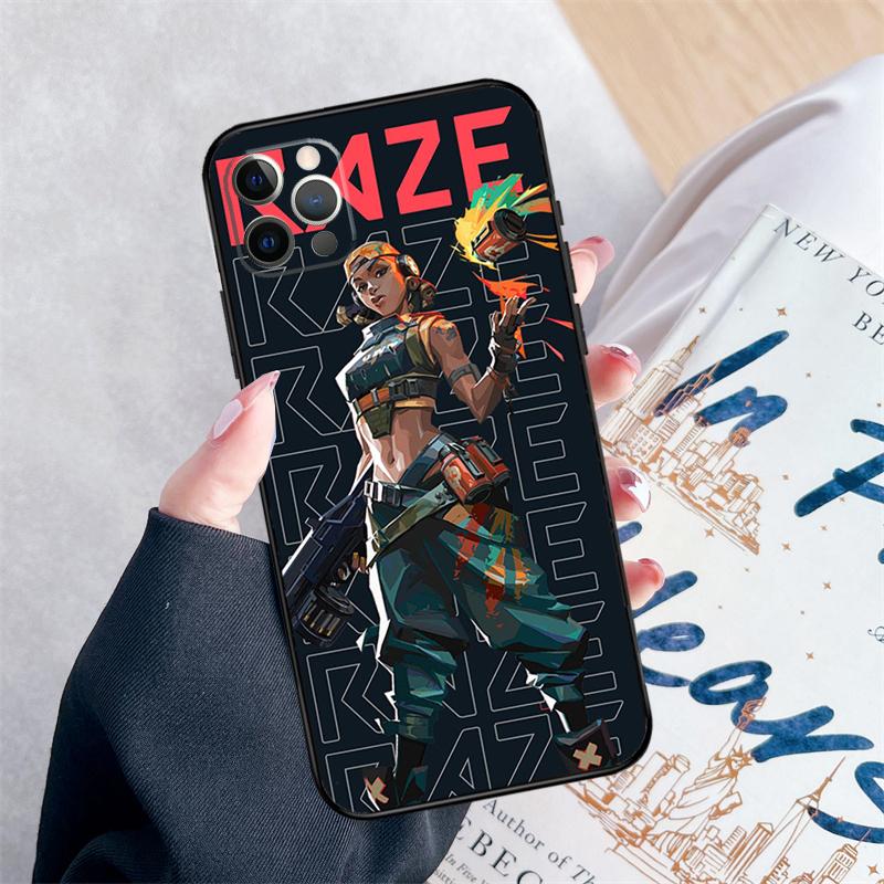 Raze Valorant Phone Case For iPhone 16 15 Pro Max 11 12 13 Mini 14 Pro Max XR 15 16 Plus 16e Cover Coque