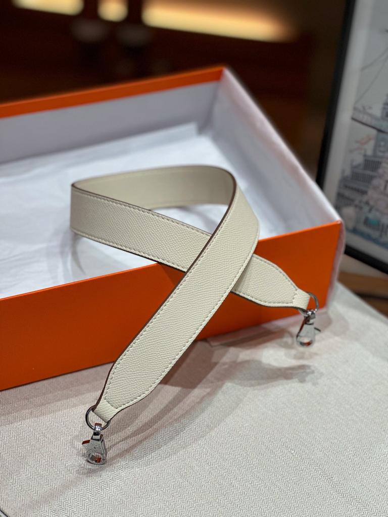 Lagerfeld Epsom Wide Leather Strap With High-Grade Leather Edge Handcrafted Exquisite Single Leather Cowhide Adjustable Strap Wide Leather Strap