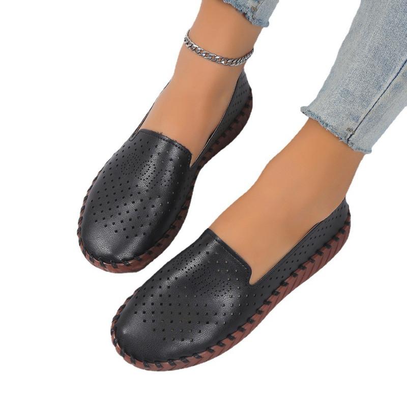 New flat-bottomed breathable hollow casual single shoes comfortable one-pedal hole shoes