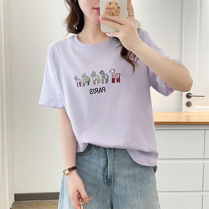 

Plus Size Women s Cartoon Print Cotton T-Shirt, Short Sleeve, Round Neck, Casual Versatile Top for Summer 2026. 2XL светло-фиолетовый